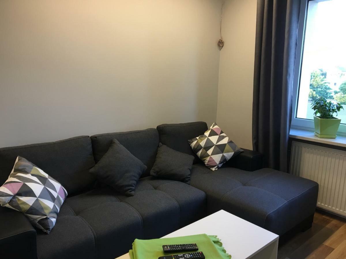 Family & Business Elegant Apartments Rynek Centrum Downtown - 2 Bedroom, Balcony, Parking Kielce Exterior photo