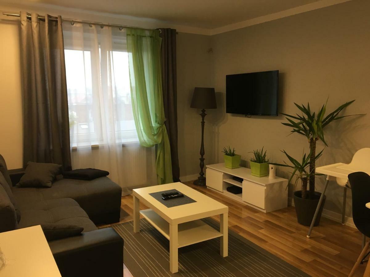 Family & Business Elegant Apartments Rynek Centrum Downtown - 2 Bedroom, Balcony, Parking Kielce Exterior photo